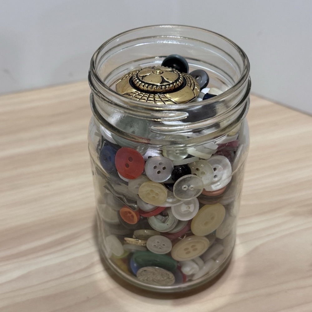 Vintage & Modern Mixed Button Lot in A Pint Mason Jar Sewing, Crafts, Collection